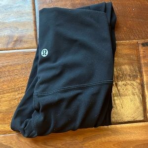 Lululemon Align leggings color black size 0! length 28”🖤